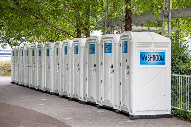 Best Construction site porta potty rental  in Seville, OH